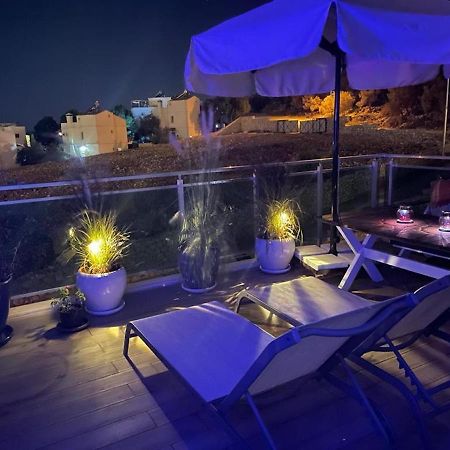 Olive View Penthouse Apartment คัลคัน ภายนอก รูปภาพ