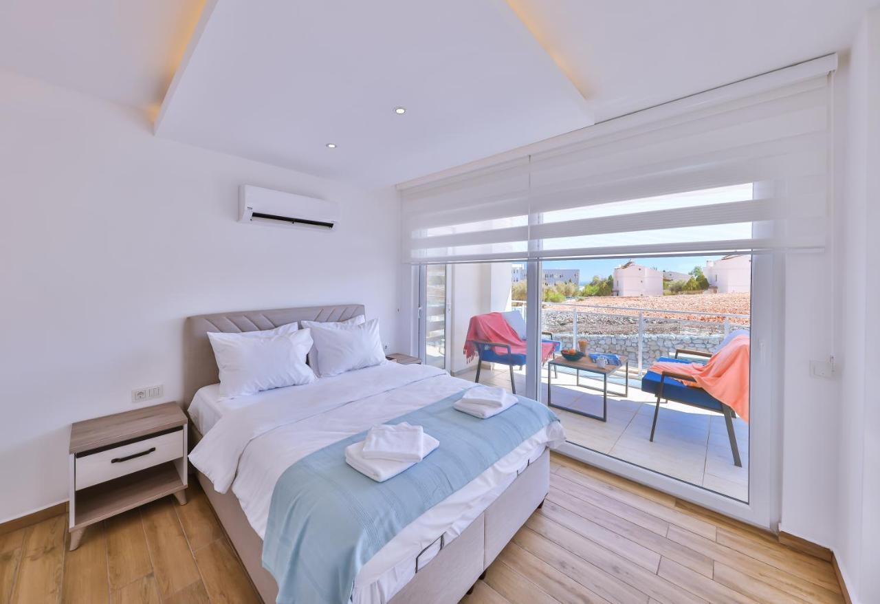 Olive View Penthouse Apartment คัลคัน ภายนอก รูปภาพ